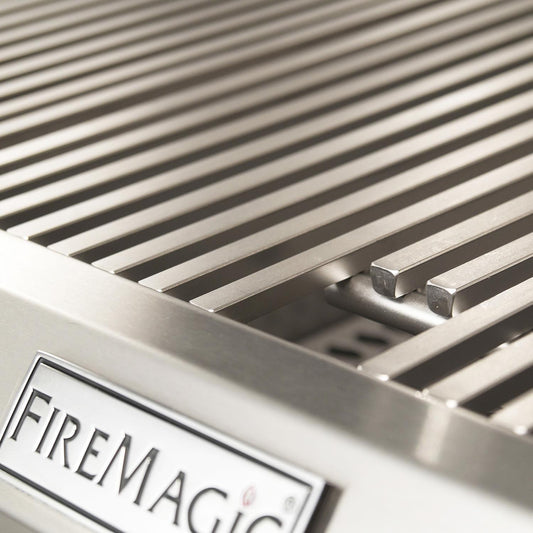 Fire Magic - Fire Magic Aurora A540I 30-Inch Built-In Natural Gas Grill With Rotisserie And Analog Thermometer - A540I-8EAN