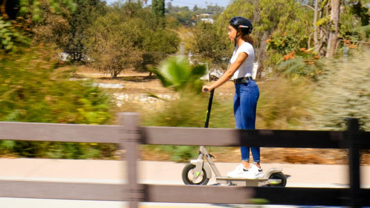 Razor | C35 SLA Electric Scooter - Grey/Black (ISTA) With Up to 15mph (24 km/h) Max Speed | 13113212