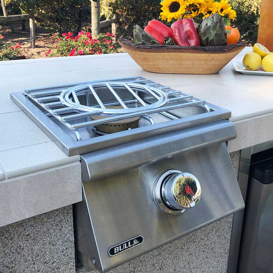 Bull Grills Bull Grills - Built-In Propane Gas Single Pro Side Burner with Removable Lid | 60018