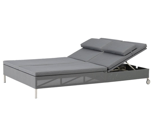 Cane-Line Denmark Chaise Lounge Cane-line Tex Grey Cane-Rest Sunbed, Double, incl. Grey Cane-line Natté Cushion Set (8511)