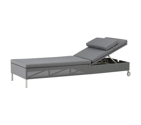 Cane-Line Denmark Chaise Lounge Cane-line Tex w/Cane-line Natté Grey Cane-Line Rest Sunbed, Single, incl. Grey Cane-line Natté Cushion set (8510)