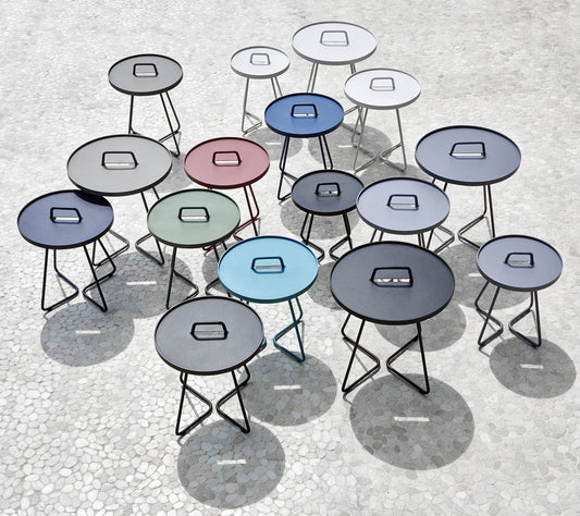 Cane-Line Denmark Outdoor Side Table Cane-Line On-the-move side table x-small