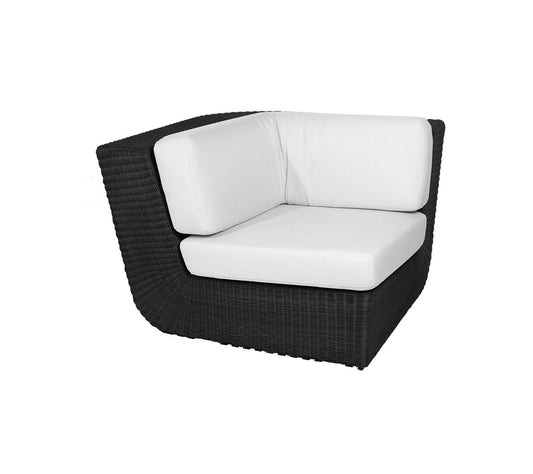 Cane-Line Denmark Outdoor Sofa Black / Cane-line Natté White w/QuickDry foam Cane-Line Savannah corner module (5538)