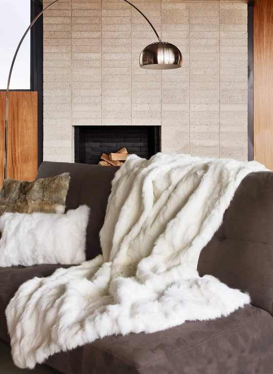 HomeRoots Outdoors Home Decor > Throws 2" X 50" X 60" 100% Natural Rabbit Fur White Throw Blanket