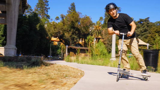 Razor Manual Ride Ons Razor - PowerWing DLX