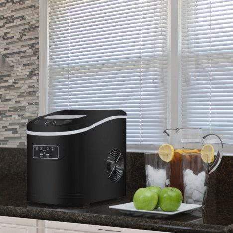 Whynter Ice Makers Whynter Compact Portable Ice Maker 27 lb capacity - Black