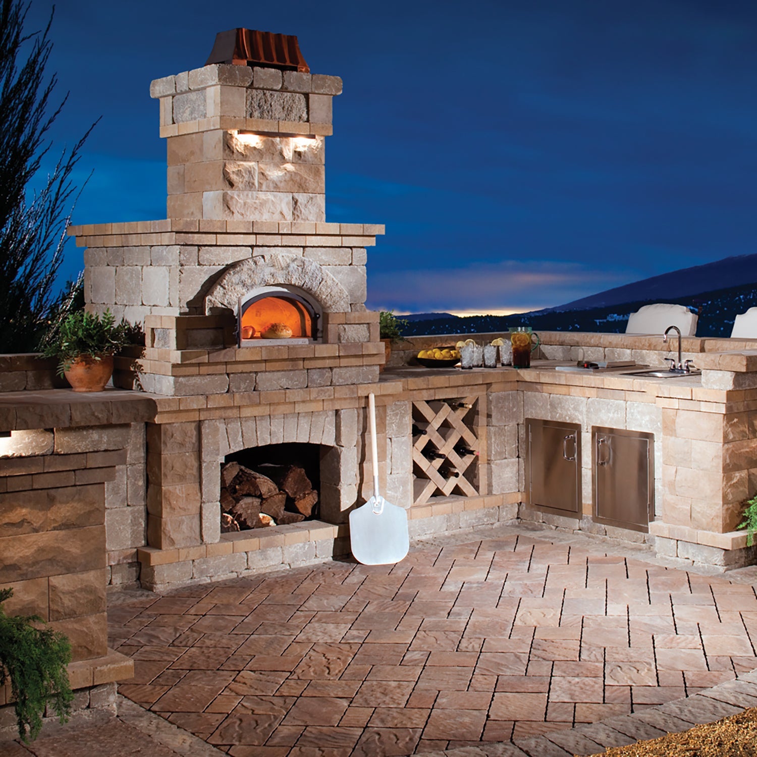 Chicago Brick Oven - 750 DIY Kit | Wood Fired Pizza Oven | Our Most Popular Bundle | 38" X 28" Cooking Surface