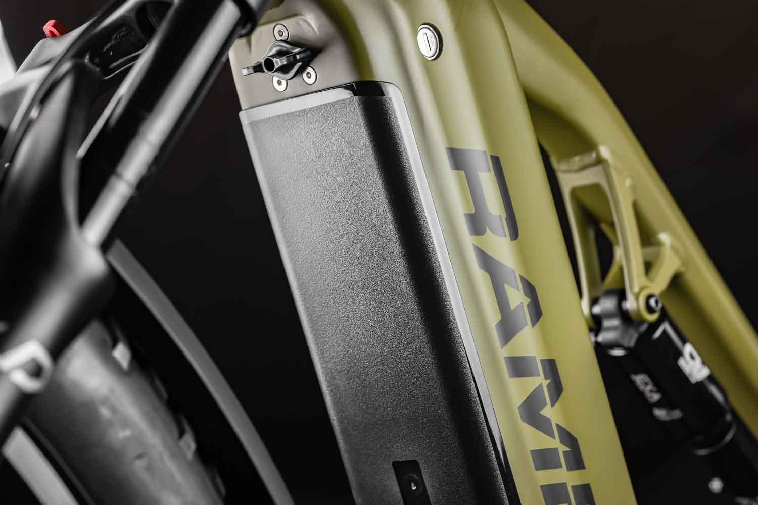 Rambo Electric Bikes - DOMINATOR BBSHD