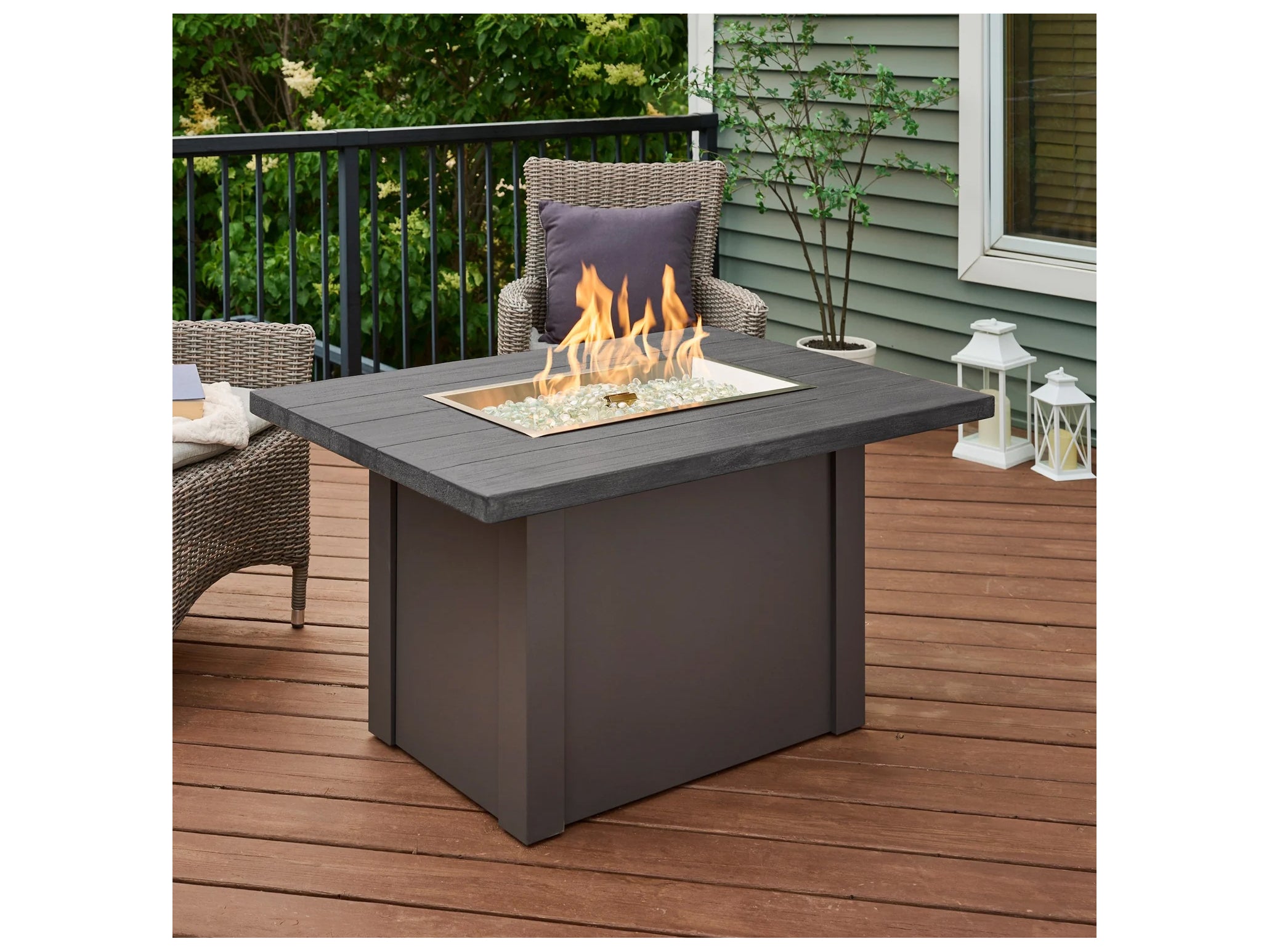 Outdoor Greatroom - 44’‘W x 30’'D - Havenwood Steel Graphite Grey Rectangular Carbon Grey Everblend Top Gas Fire Pit Table