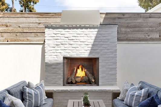 Majestic - Courtyard 36″ Outdoor Traditional Gas Fireplace | ODCOUG-36TS