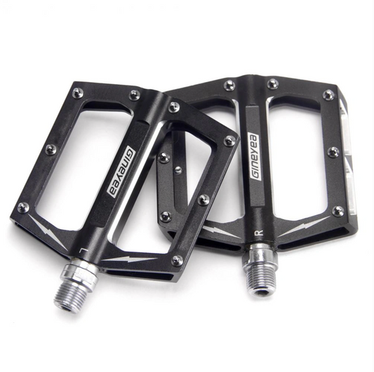 Rambo - Large Platform Anti-Slip CNC Machined Pedals