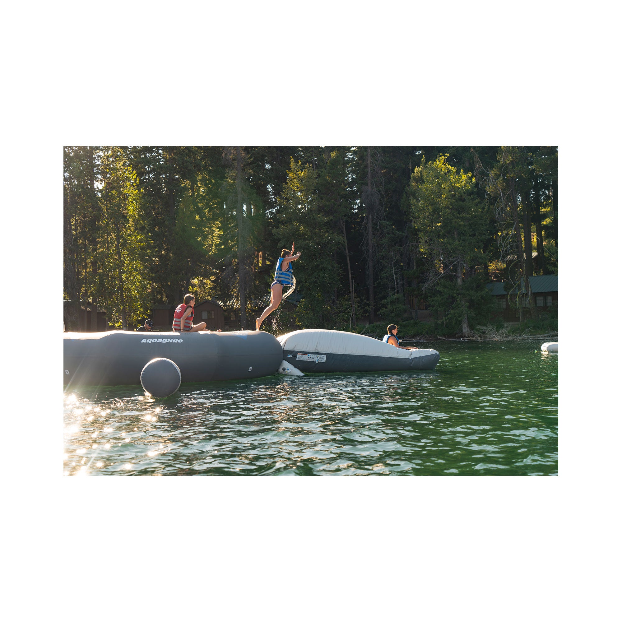 Aquaglide - Ricochet Bouncer 16.0 w/ C-Deck - Water Bouncers - Reinforced - 585221124
