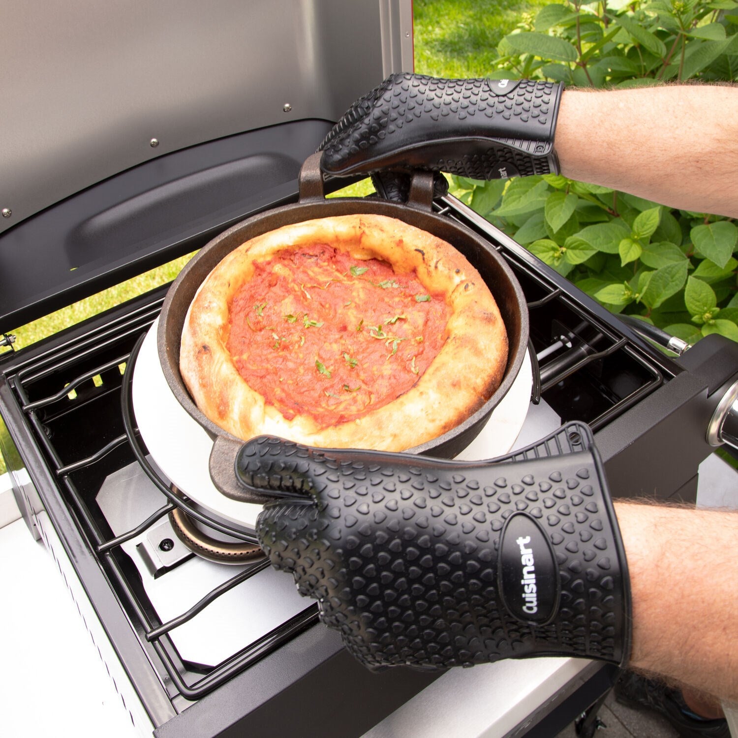 Cuisinart Grill - Portable Propane Pizza Oven, 15000BTU, Pizza Stone Included - CPO-401