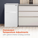 Magic Chef - 3.1-cu. ft. Mini Refrigerator with Top Freezer in White - HMDR310WE