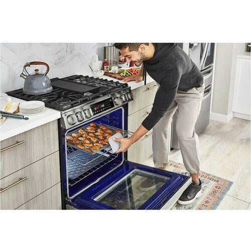 LG - 6.3 CF Electric Single Oven Slide-In Range, Instaview, Air Fry, ThingQ - LSEL6335FE