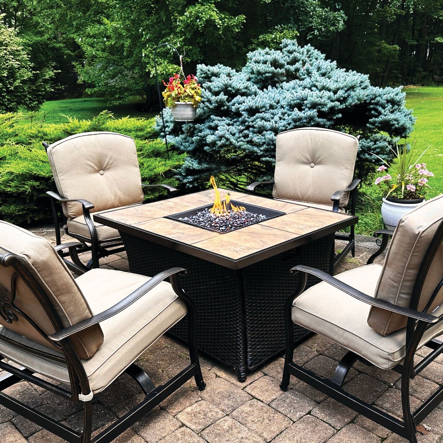 Hanover - Traditions 5 piece: 4 Deep Seating Rockers and Woven Fire Pit with Tile Top - TRAD5PCWVFP-TL