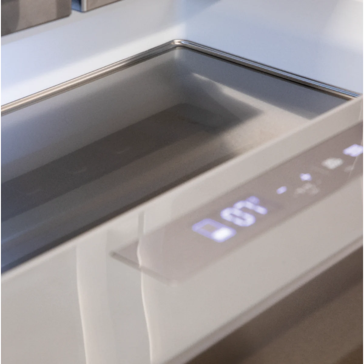 Sharp - 21.6 CF Counter-Depth 4-Door French Door, Dispenser - SJG2254FS