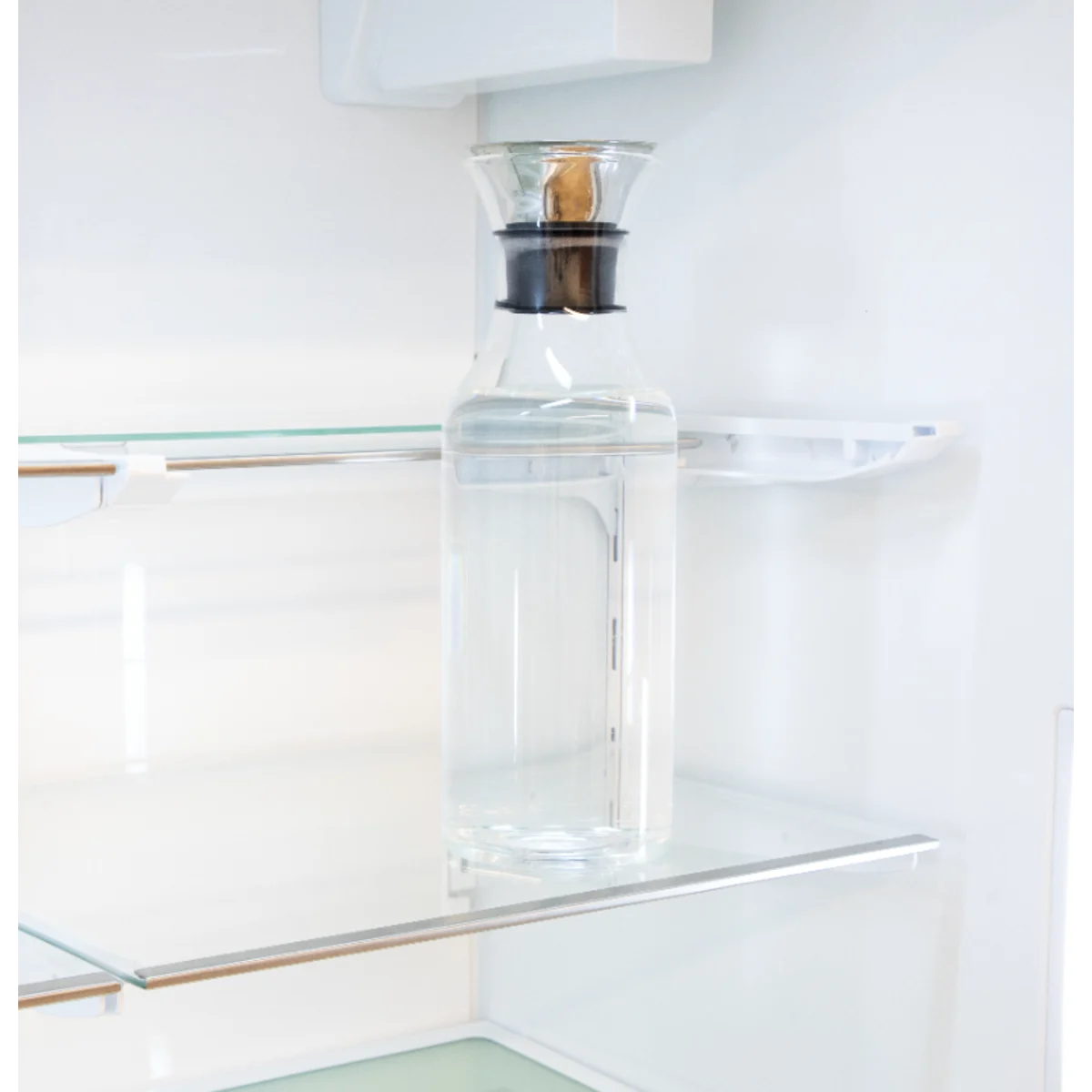 Sharp - 21.6 CF Counter-Depth 4-Door French Door, Dispenser - SJG2254FS