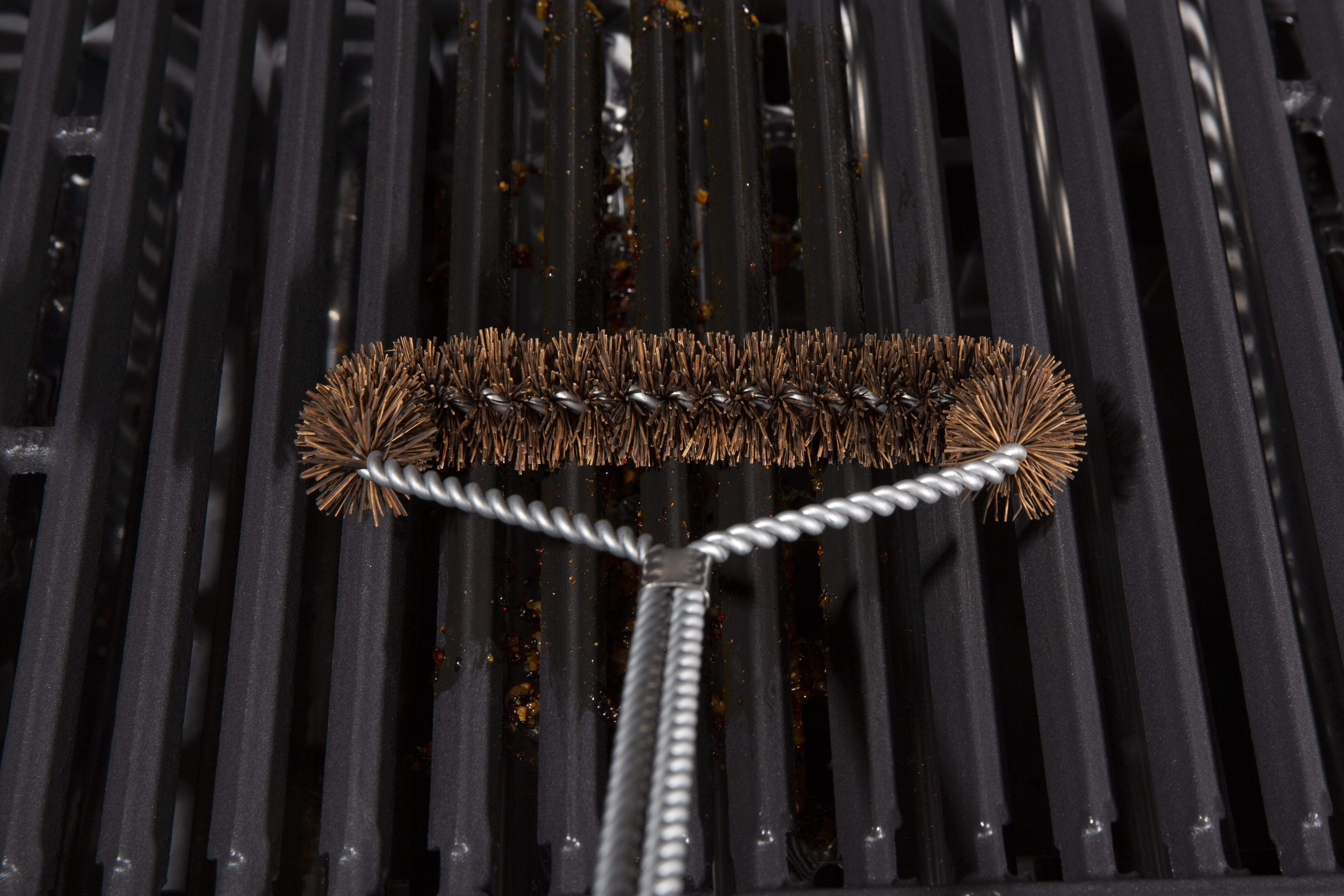 Broil King Broil King Accessories GRILL BRUSH - TRI-HEAD - TWISTED PALMYRA