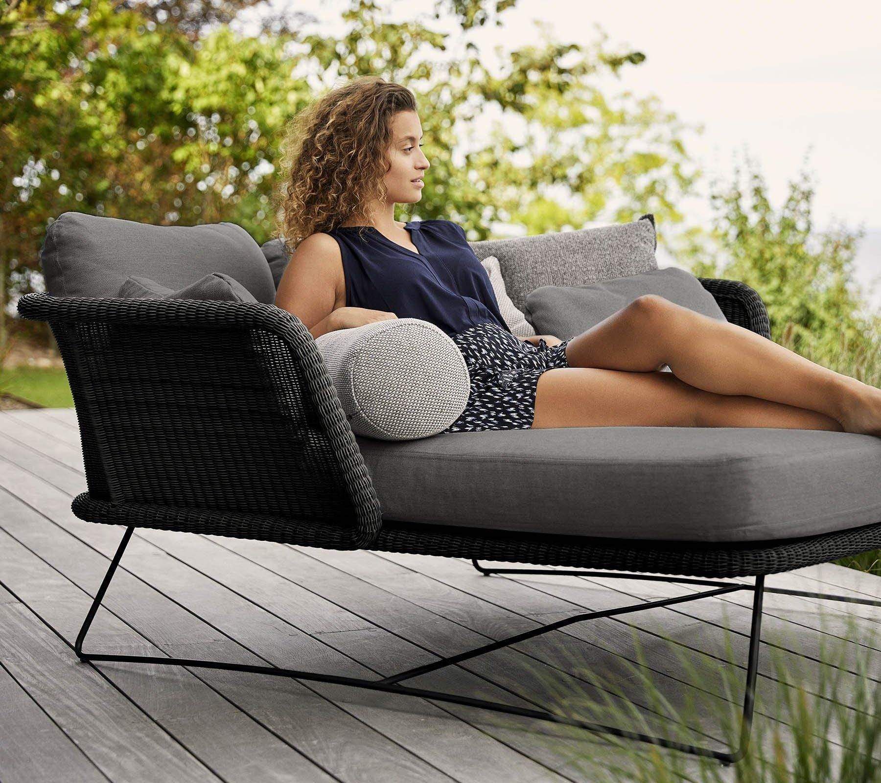 Cane-Line Denmark Outdoor Daybed Horizon daybed, incl. Cane-line Natté cushions, Cane-line Weave