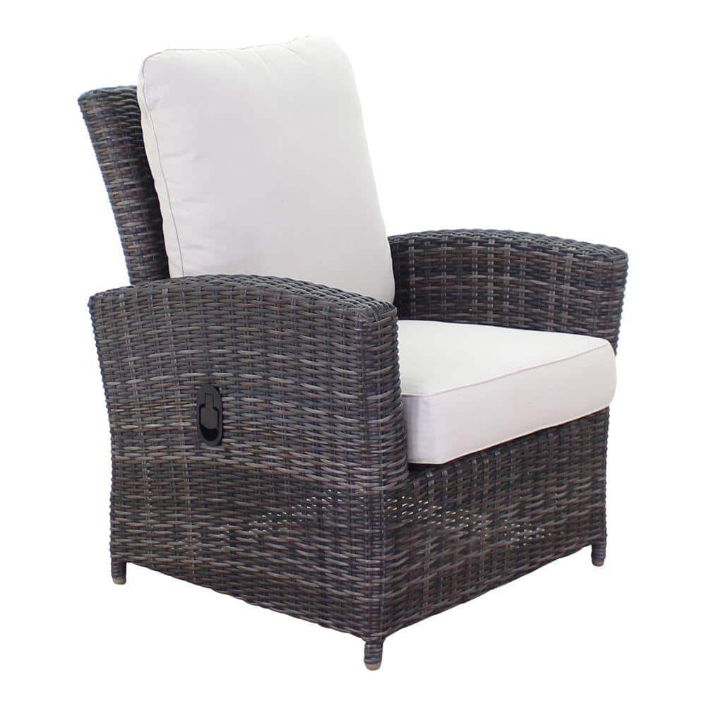 Courtyard Casual Courtyard Casual -  Chelshire Recline Club Chair

Solution Dyed Acrylic | 5251