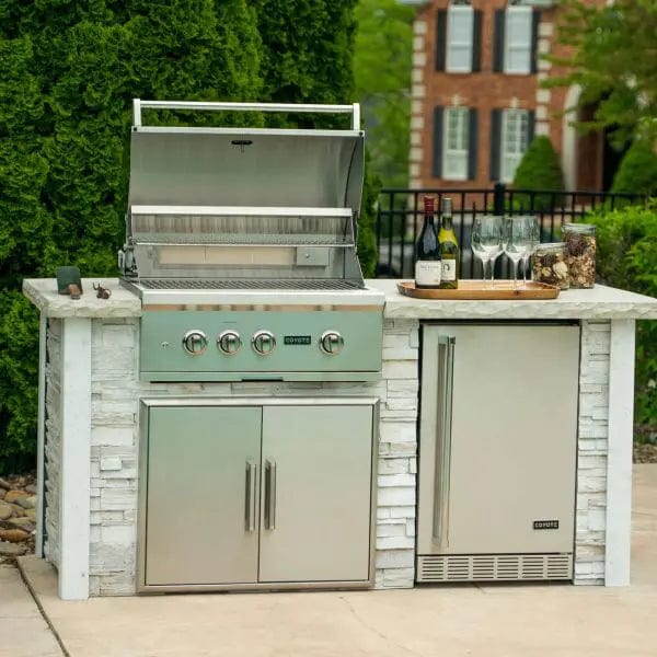 Coyote Outdoor Kitchen Package Coyote Outdoor Living - 6' Premium Grill Island - Stacked Stone - Modern White | 34" C-Series Grill | 21" Built-in Refrigerator | Double Access Doors | Ready-To-Assemble