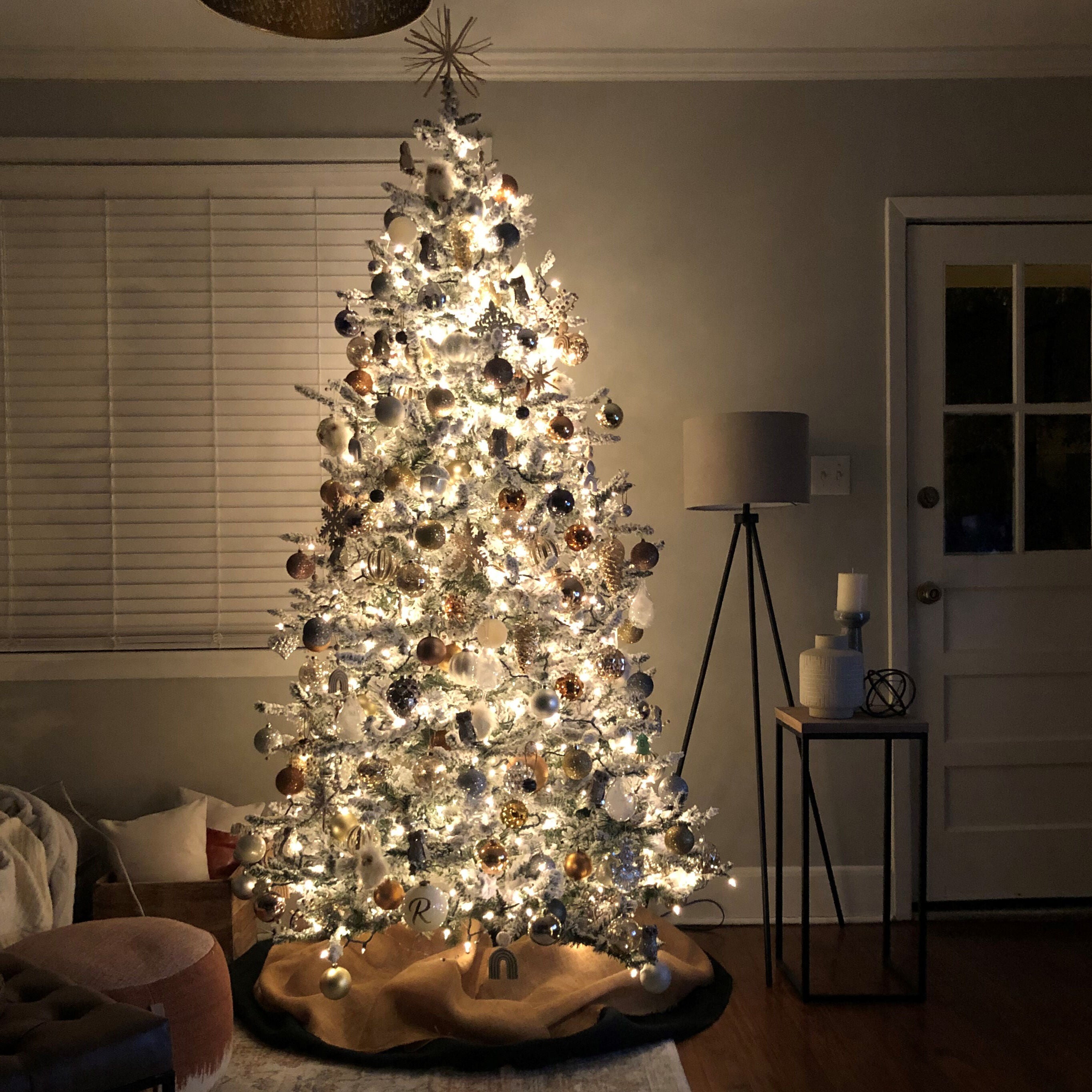 Fraser Hill Farm -  7.5-Ft. Flocked Pine Valley Christmas Tree with Smart String Lighting