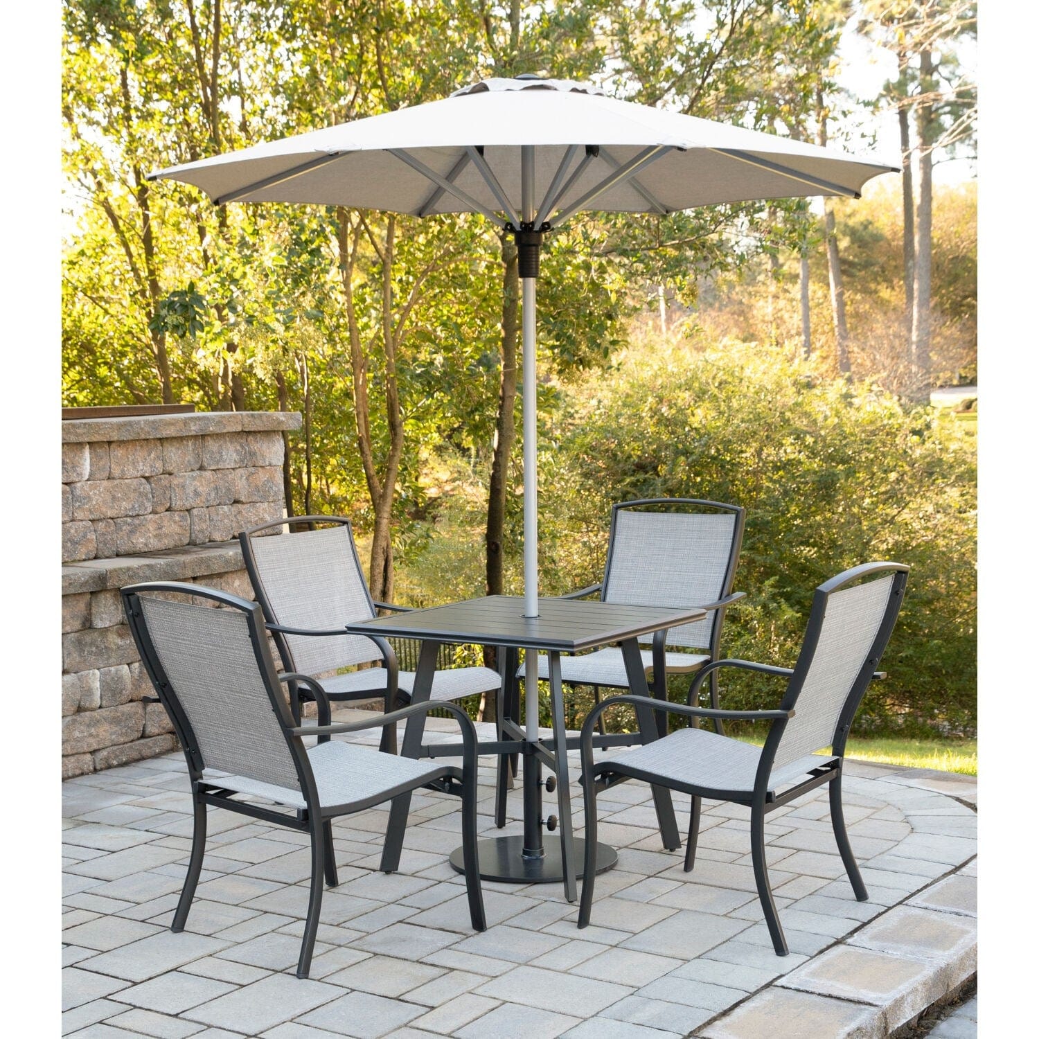 Hanover Outdoor Dining Set Hanover Foxhill 5-Piece Commercial-Grade Patio Dining Set with 4 Sling Dining Chairs, 38-in. Square Slat-Top Table, Umbrella and Base | FOXDN5PCS-G-SU