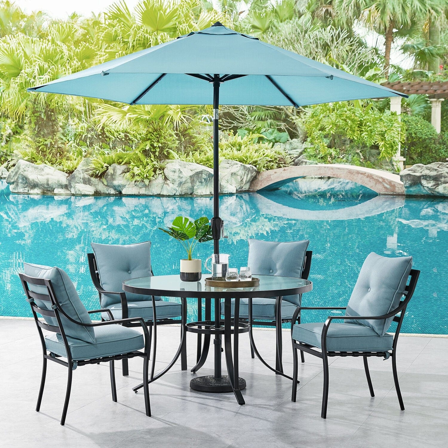 Hanover Outdoor Dining Set Hanover Lavallette 5-Piece Dining Set in Ocean Blue with 4 Stationary Chairs, 52-In. Round Glass-Top Table, Umbrella, and Base | LAVDN5PCRD-BLU-SU