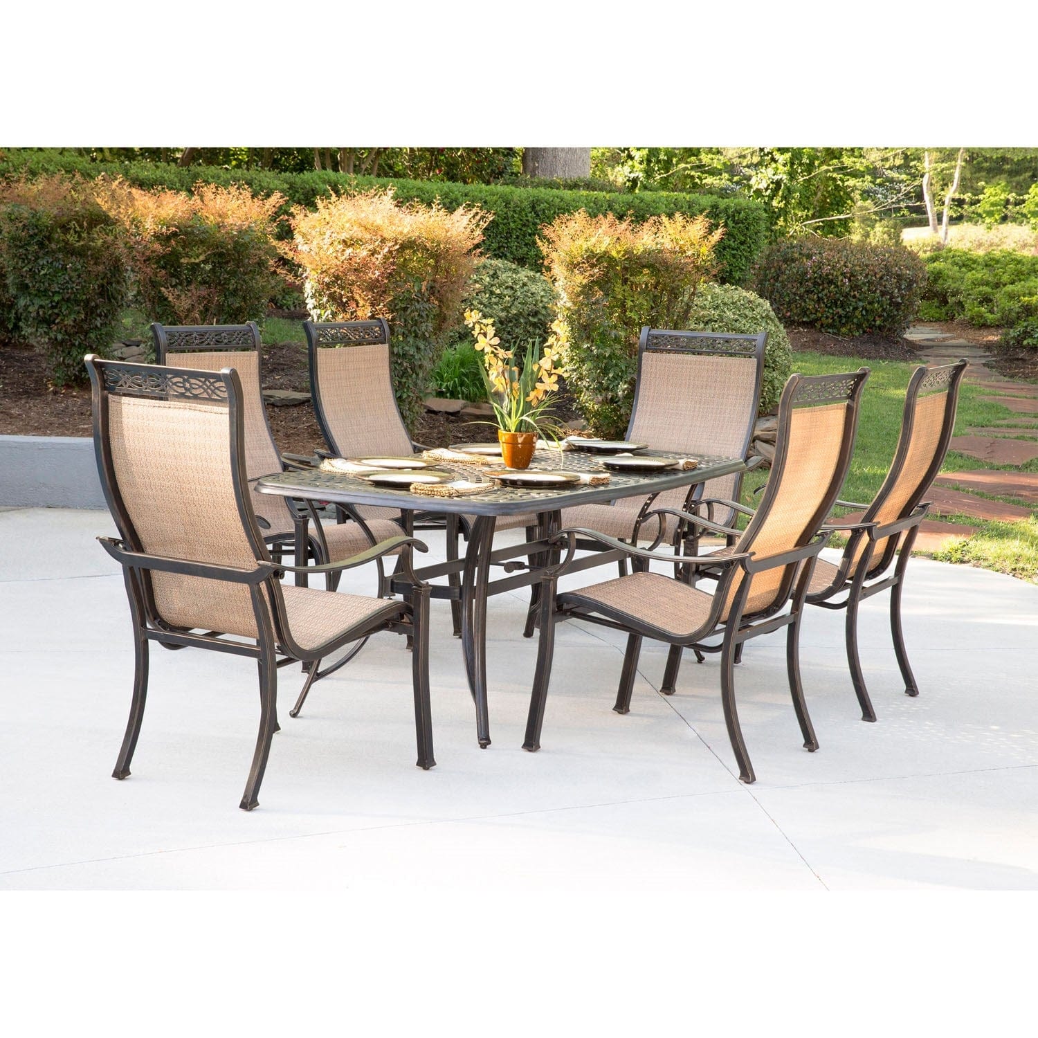 Hanover Outdoor Dining Set Hanover - Manor 7-Piece Dining Set with Six Dining Chairs and a 72 x 38 In. Cast-top Dining Table | MANDN7PC