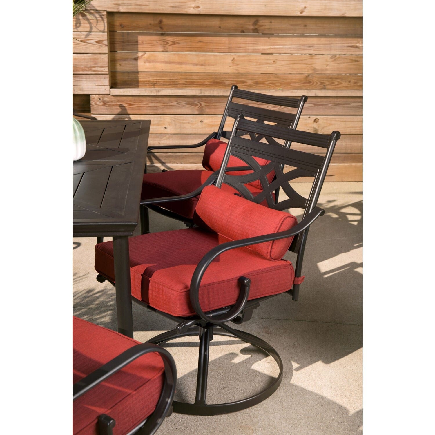 Hanover Outdoor Dining Set Hanover - Montclair 7-Piece Dining Set in Chili Red with 6 Swivel Rockers and a 40" x 67" Dining Table | MCLRDN7PCSQSW6-CHL