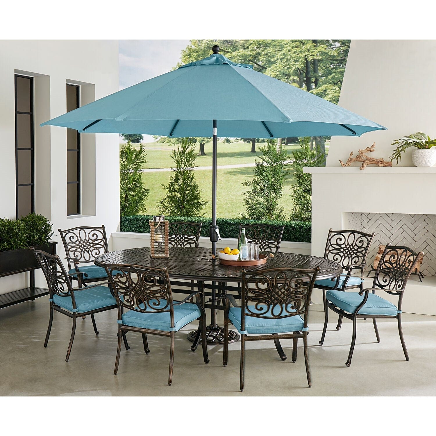 Hanover Outdoor Dining Set Hanover Traditions 9-Piece Aluminium Frame Dining Set in Blue with 8 Dining Chairs, 95-in. x 60-in. Oval Cast-Top Table, Umbrella and Stand | TRADDN9PCOV-SU-B