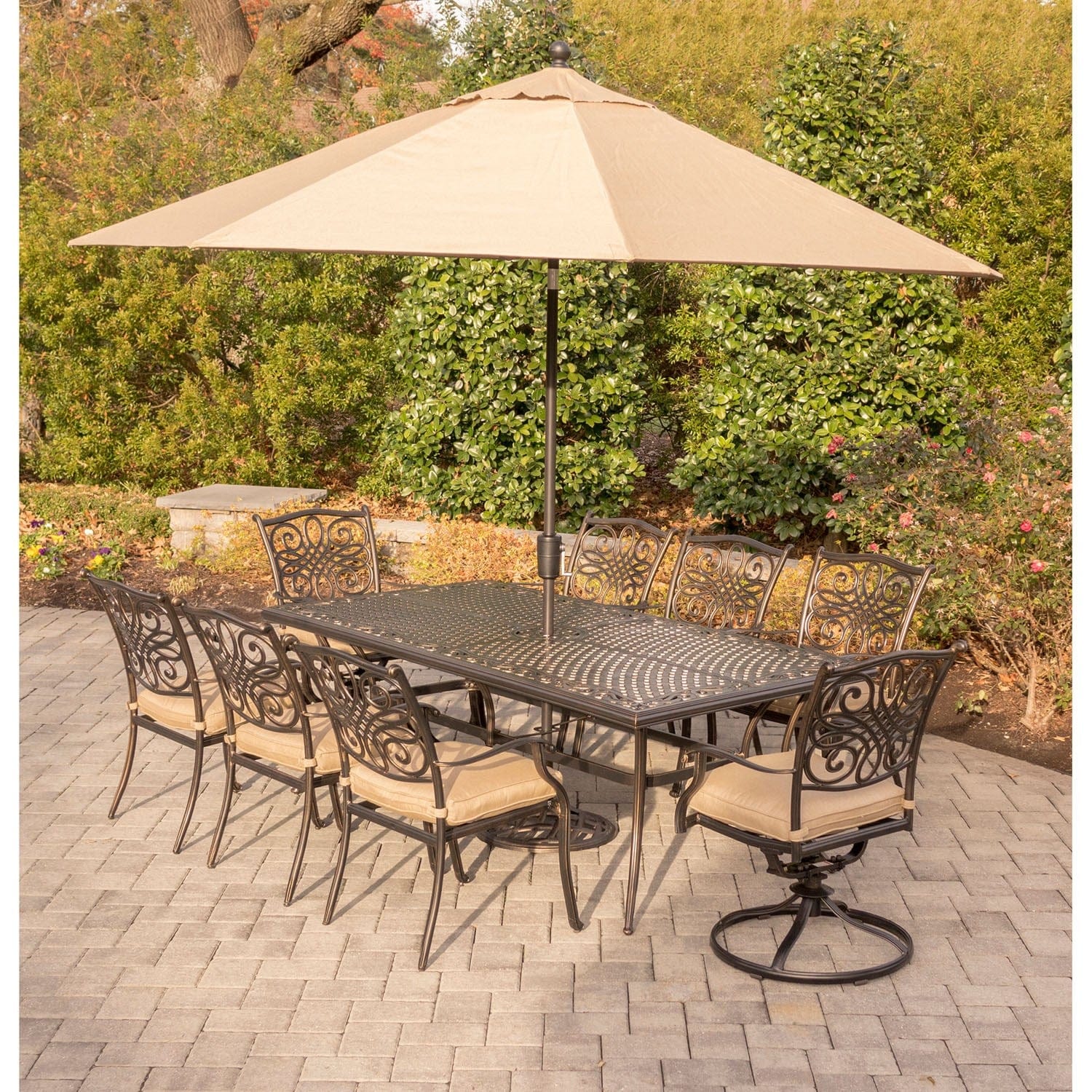 Hanover Outdoor Dining Set Hanover Traditions 9-Piece Aluminum Frame Dining Set in Tan with Extra-Long Cast-Top Dining Table, 11 Ft. Table Umbrella, and Umbrella Stand | TRADDN9PCSW2-SU