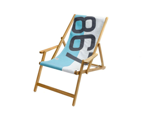 HomeRoots Outdoors Beach Chairs White, South Sea, and Grey / Recycled Sailcloth 28.35" X 61.02" X 3.15" White South Sea Recycled Sailcloth Deck Chair Dacron Grey 867