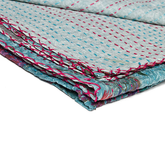 HomeRoots Outdoors Home Decor > Throws 50" X 70" Multi-Colored Eclectic, Bohemian, Traditional - Throw Blankets