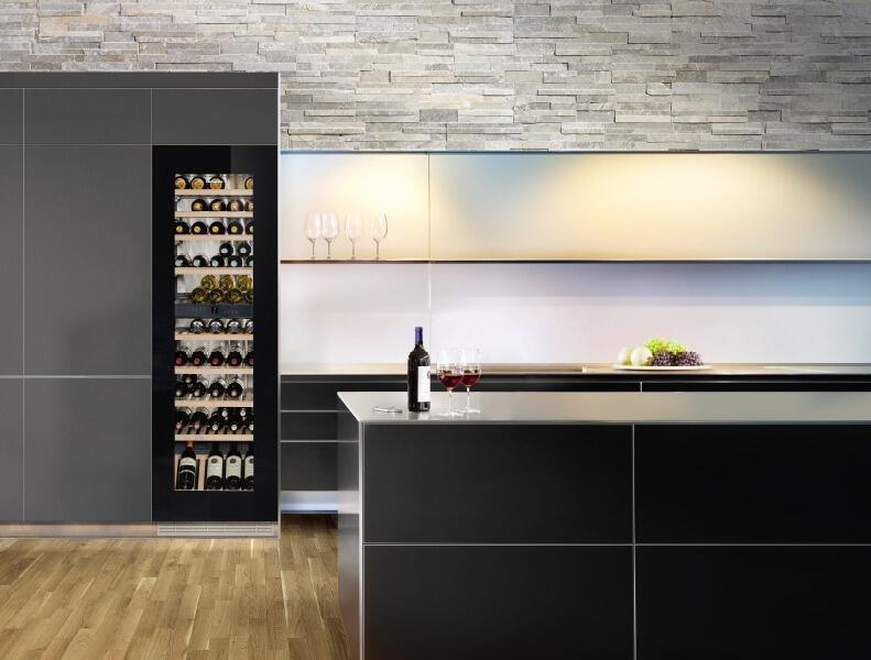 Liebherr Wine Cooler Liebherr - 24 Inch Built-in multi-temperature wine cabinet | HWgb 8300