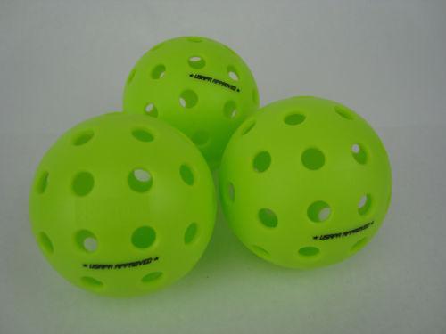 Onix Pickleball Fuse G2 Outdoor Neon 3-Pack