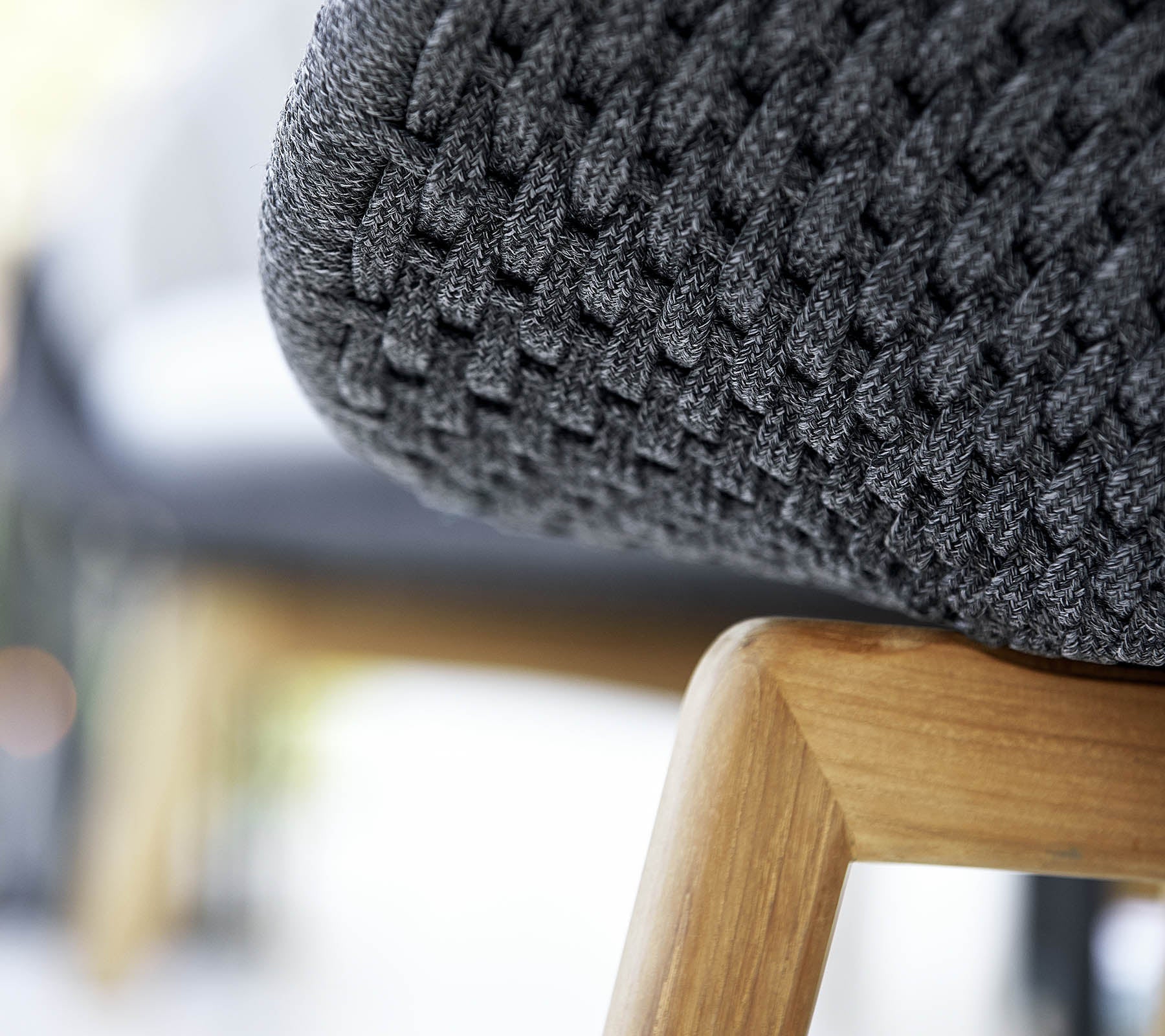 Cane-Line - Peacock lounge chair - 5458