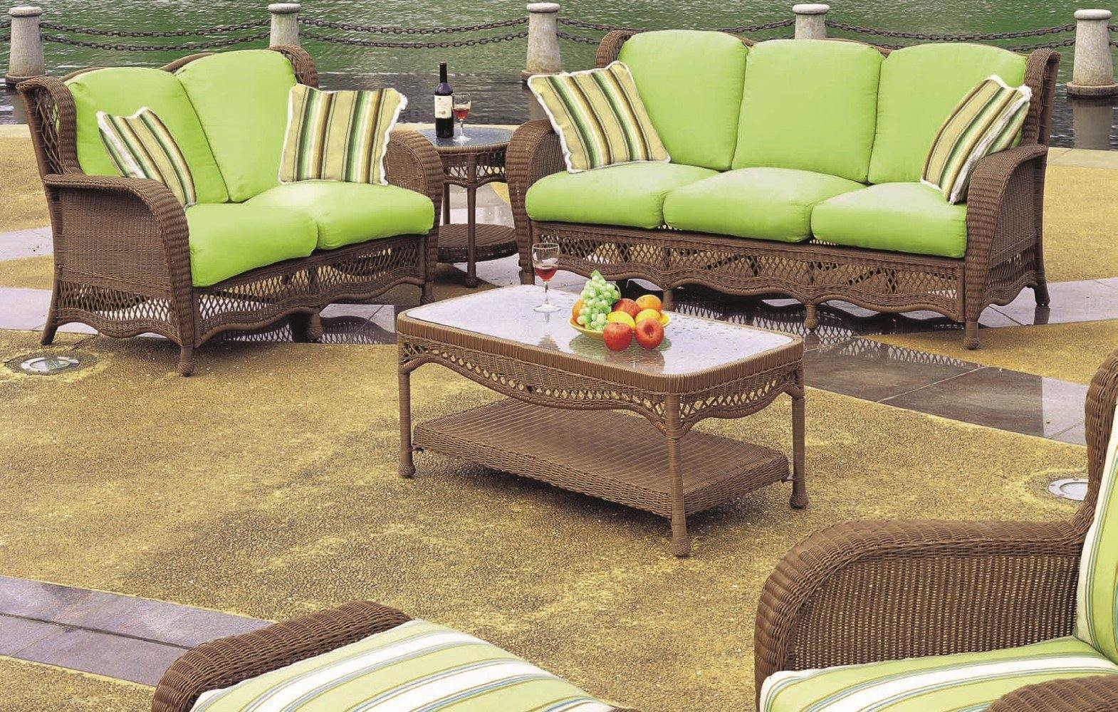 South Sea Outdoor Living Patio Furniture Riviera Coffee Table by South Sea Outdoor Living - 75344