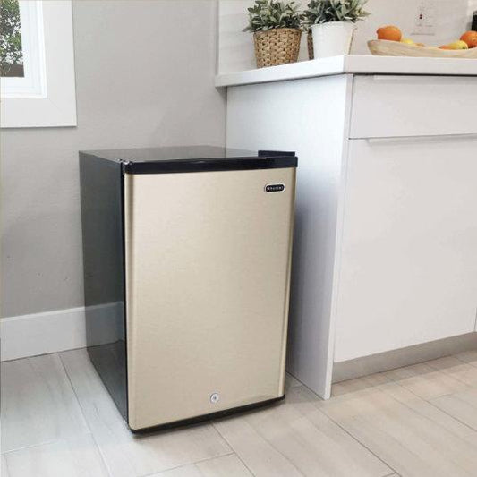 Whynter Compact Freezer / Refrigerators Whynter 2.1 cu.ft Energy Star Upright Freezer with Lock in Rose Gold